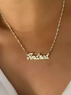 Dije Nombre con Cadena Singapur Fina