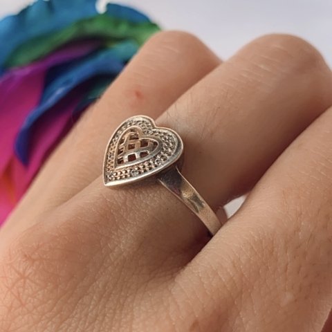 Anillo Corazón Labrado