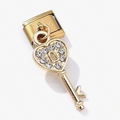 Charms - PI - Dije Llave