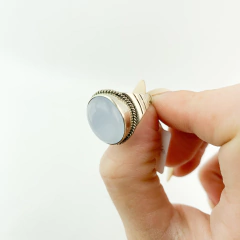 Anillo Hindu Piedra Celeste - Be Gloss Joyas