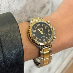 Reloj Dorado