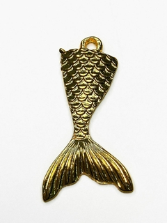 PINGENTE CAUDA | MODELO 51 | DOURADO - UNIDADE