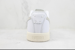 PUMA CLYDE BASE WHITE na internet