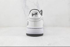 TÊNIS BAPE WHITE CLASSIC na internet