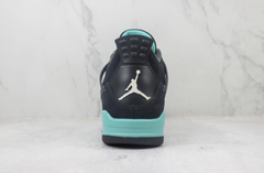 JORDAN 4 TIFFANY THUNDER na internet