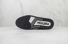 LV TRAINNER BLACK WHITE - 7even_company