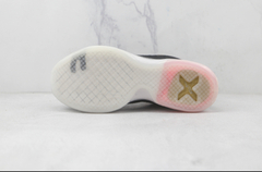 NIKE ZOOM KOBE ROSE GOLD na internet
