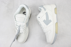 OFF WHITE OUT OFFICE HYPED GREY - comprar online