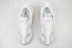 NIKE MAX DAWN WHITE ROSE - comprar online