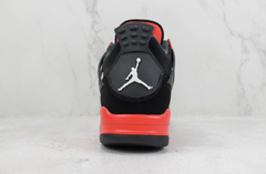 JORDAN 4 RED THUNDER na internet
