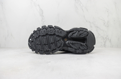BALENCIAGA TRACK BLACK MILITARY - 7even_company