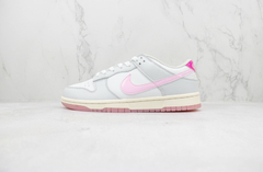 NIKE DUNK GREY AND PINK
