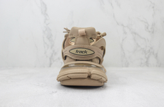 BALENCIAGA TRACK BROWN na internet