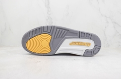 JORDAN 3 LASER ORANGE - 7even_company