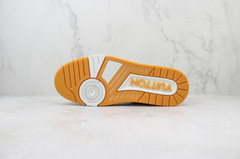 LV TRAINNER ORANGE - 7even_company