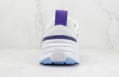 NIKE V2K WHITE AND PURPLE na internet