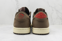 NIKE DUNK TRAVIS SCOTT BROWN na internet
