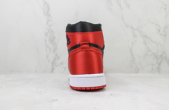 JORDAN 1 HIGH VERMELHO E PRETO na internet