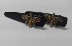 Presilhas pretas mariposas