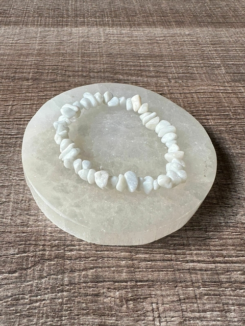 Pulseira em Calcedônia - Segurança e Clareza