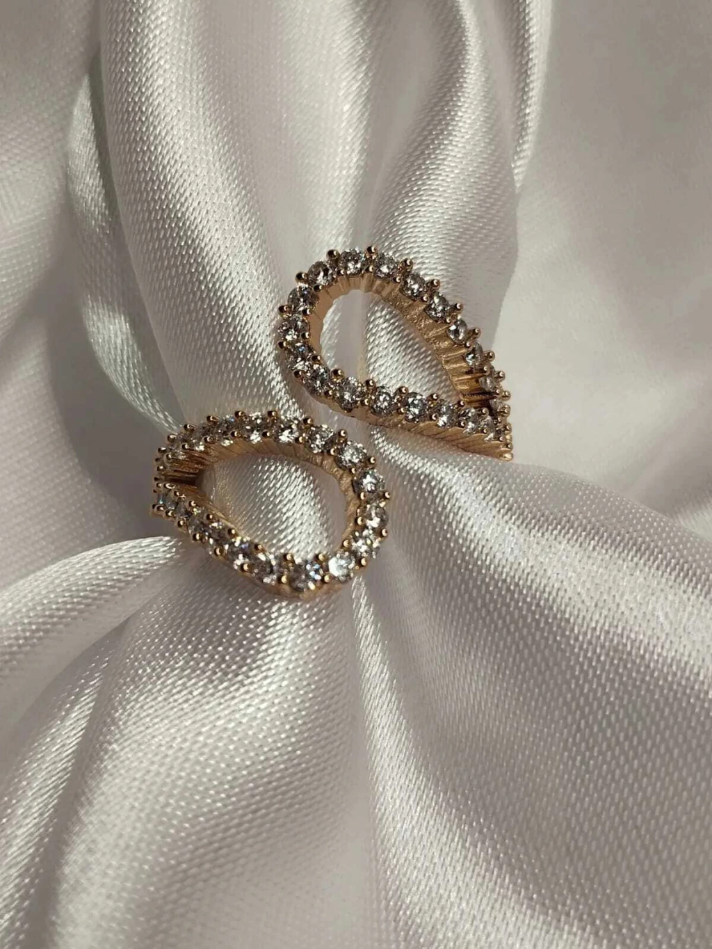 Anel Orgânico Cravejado Núbia