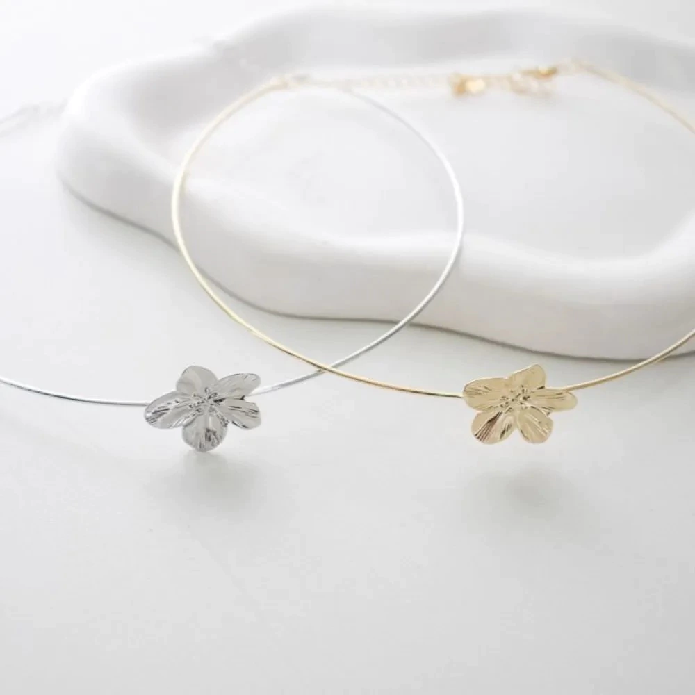 Choker de Aro Flora- R. branco