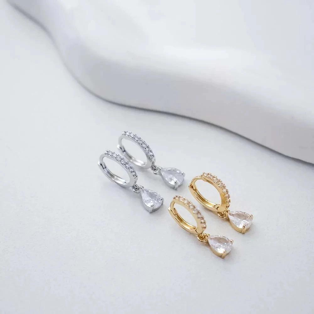 Brinco gota Liz - R. Branco