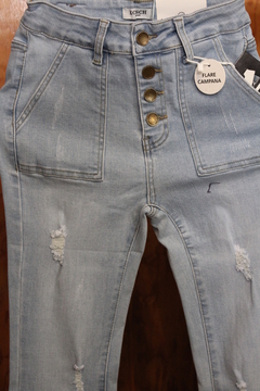 Pantalon de mezclilla acampanado - comprar en línea