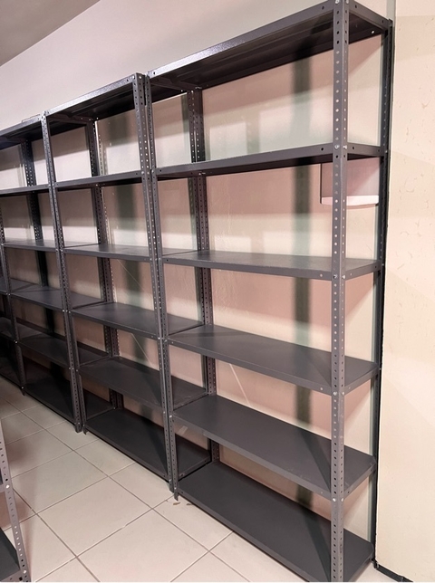 Banner da categoria Estantes