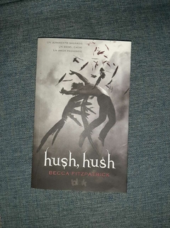 HUSH HUSH de Becca Fitzpatrick - Usada en excelente estado
