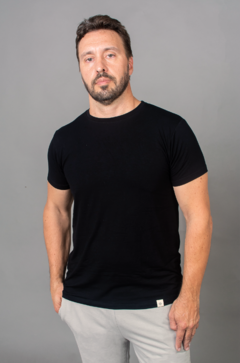 ADÁN - Remera manga corta y cuello redondo en internet