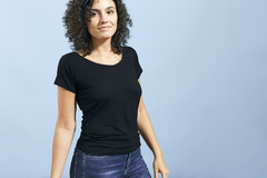 REMERA DONNA - ESCOTE V