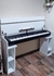 Mueble soporte para piano con tapa, atril y estantes - Moblarte
