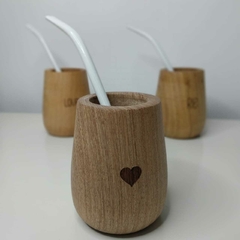 Mate y bombilla en internet