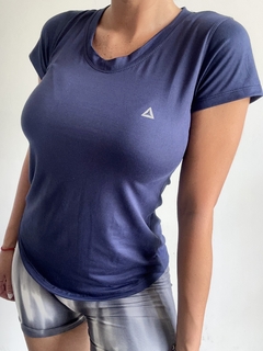 Remera ANSE - AKUMAL
