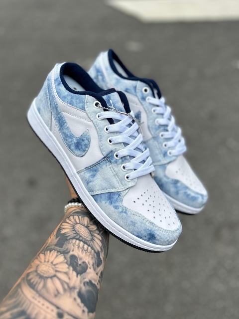 NIKE AIR JORDAN LOW - comprar online