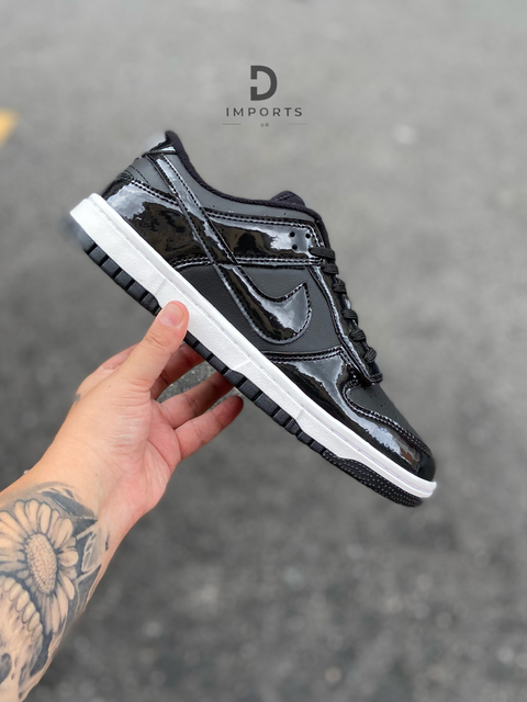 SB Dunk Low - Preto Brilhante