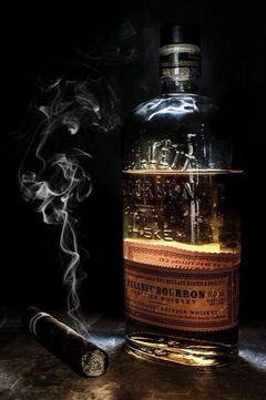 Bulleit bourbon na internet