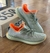 ADIDAS YEEZY BOOST CINZA E LARANJA