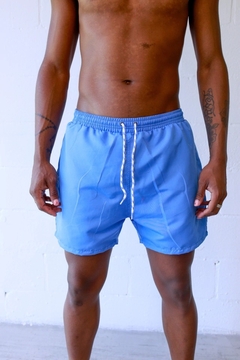 SHORT DE BAÑO LISO - tienda online