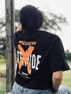 REMERA MOTIVATED - OVER