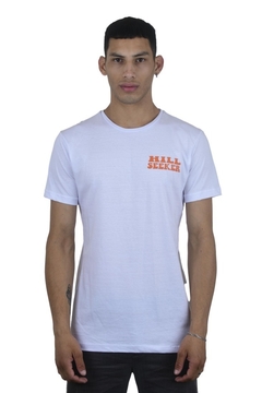 Imagen de REMERA HILL SEEKER - OVER