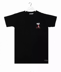 REMERA SNOOPY - OVER - comprar online
