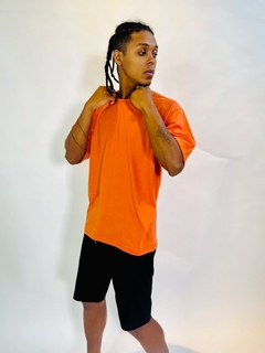 REMERA LISA - OVER en internet