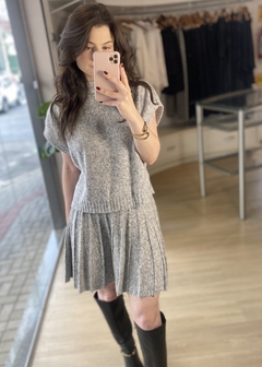 CONJUNTO COLETE E SAIA CINZA MESCLA - comprar online