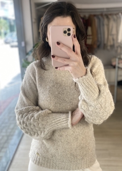 BLUSA DETALHE NA MANGA BEGE - comprar online