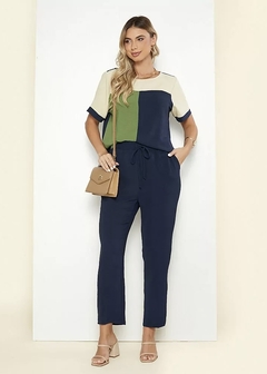 CONJUNTO CREPE AZUL MARINHO