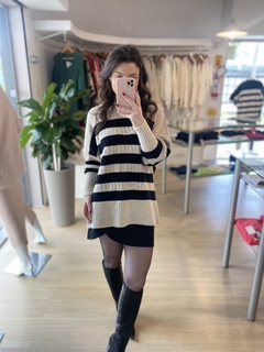 BLUSA BIAMAR ALONGADA LISTRADA BEGE - Banana Blu