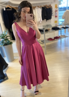 VESTIDO MIDI EVASE ROSA - loja online