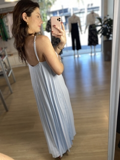 VESTIDO LOUISE AZUL CLARO na internet